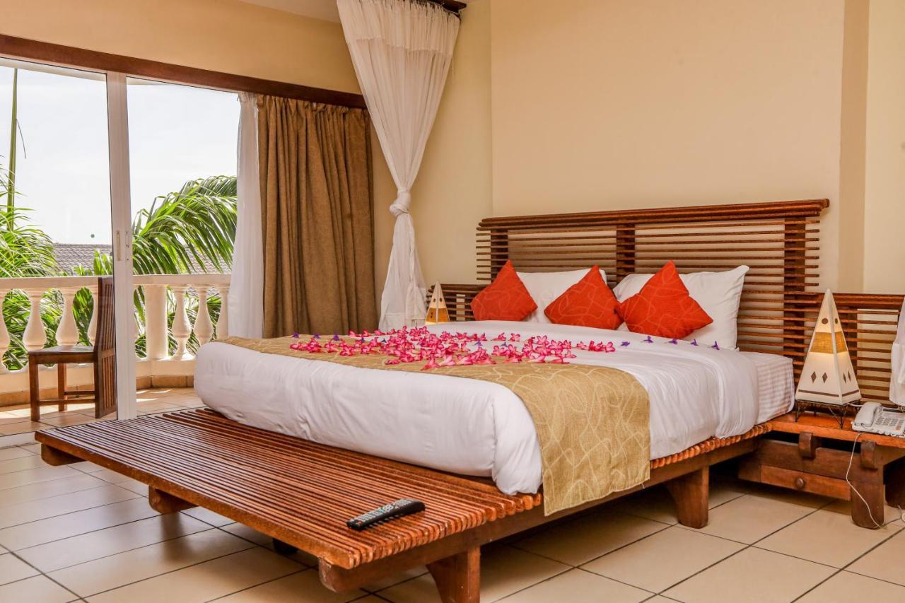 Cityblue Creekside Hotel & Suites Mombasa Eksteriør bilde